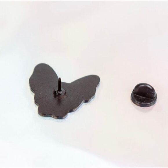 Mystical White Crescent Moon Enamel Brooch Pin - Picture 3 of 3